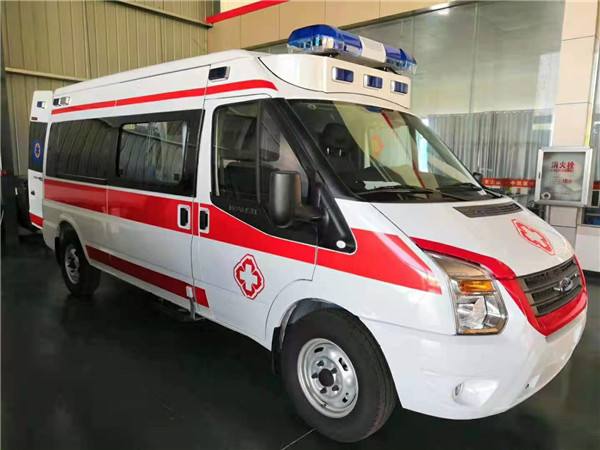 什邡市福特V362救护车